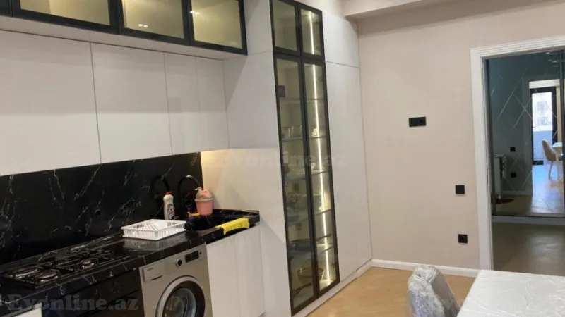 Kirayə verilir 3 otaqlı Mənzil Yeni tikili 142 m² 28 May m. - şəkil 8