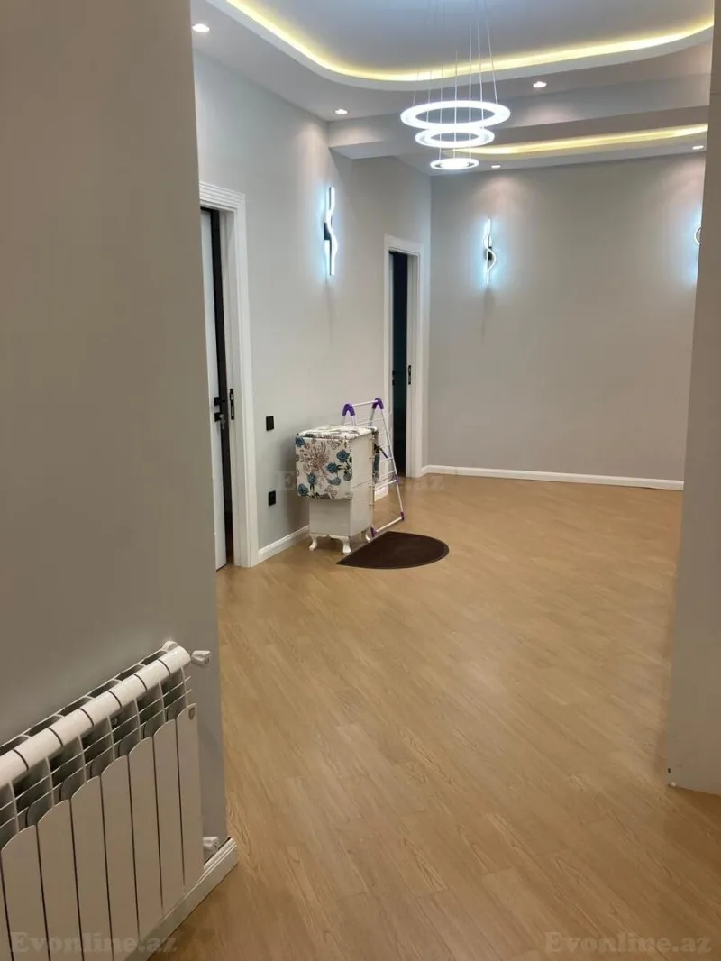 Kirayə verilir 3 otaqlı Mənzil Yeni tikili 142 m² 28 May m. - şəkil 9