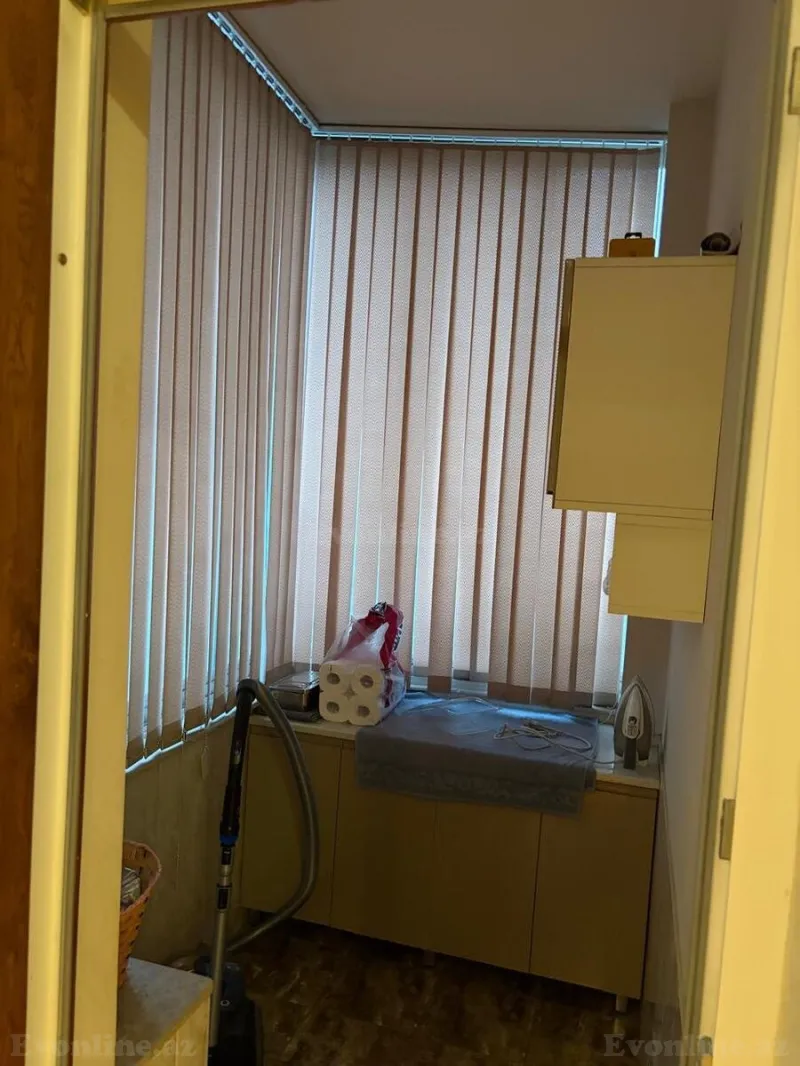 Satılır 4 otaqlı Mənzil Yeni tikili 214 m² Nəsimi r. - şəkil 3