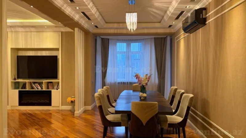 Satılır 4 otaqlı Mənzil Yeni tikili 214 m² Nəsimi r. - şəkil 9