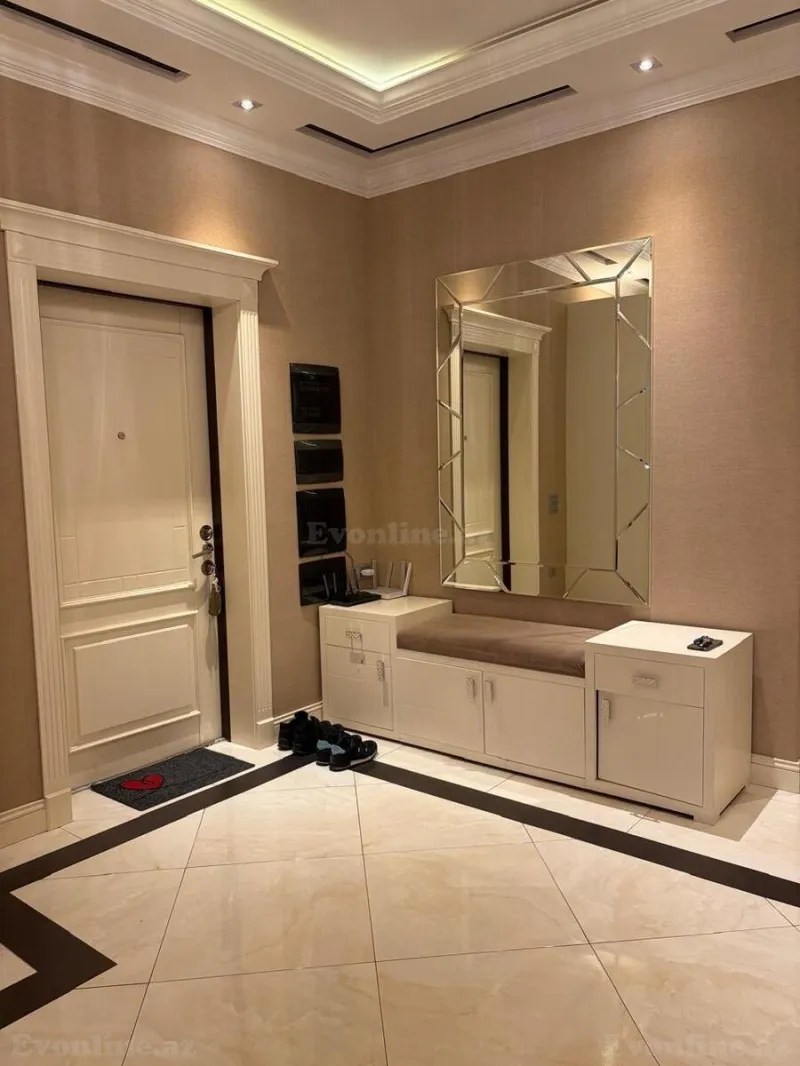 Satılır 4 otaqlı Mənzil Yeni tikili 214 m² Nəsimi r. - şəkil 25