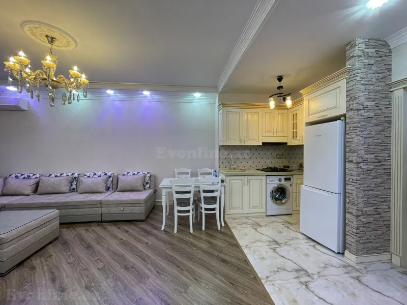 2 otaqlı Mənzil 80 m² Ağ şəhər Kirayə verilir