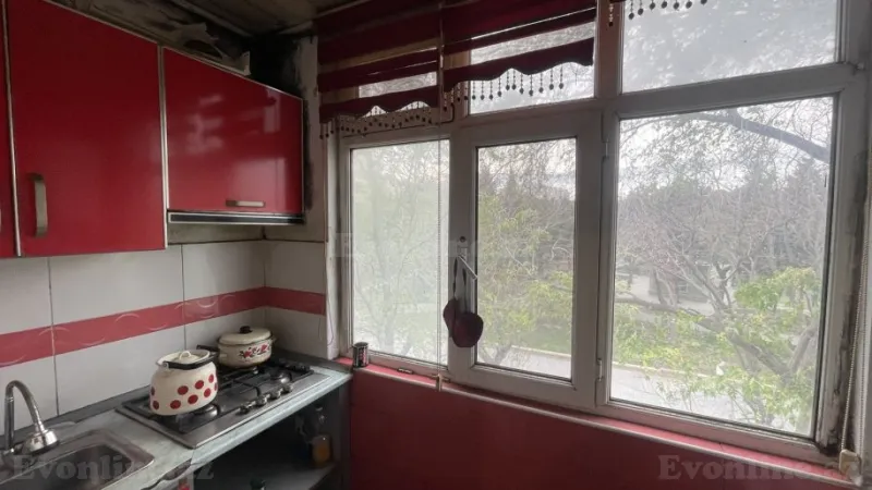 Kirayə verilir 2 otaqlı Mənzil Köhnə tikili 50 m² Nəriman Nərimanov m. - şəkil 3