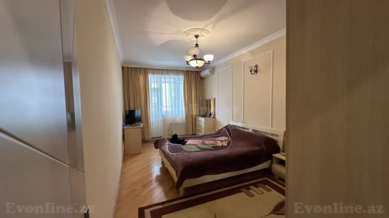 Satılır 4 otaqlı Mənzil Yeni tikili 240 m² 8 Noyabr m. - şəkil 12