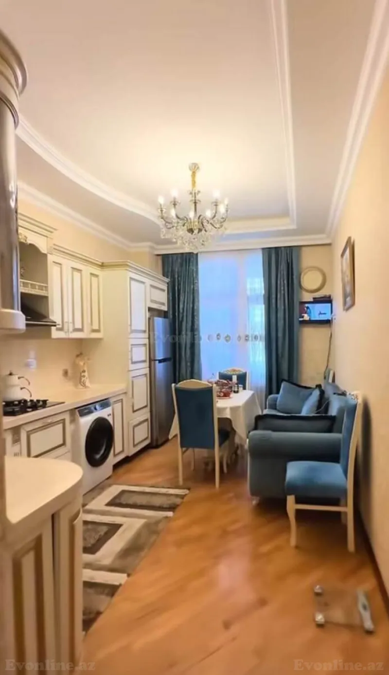 Satılır 3 otaqlı Mənzil Yeni tikili 165 m² 8 Noyabr m. - şəkil 4