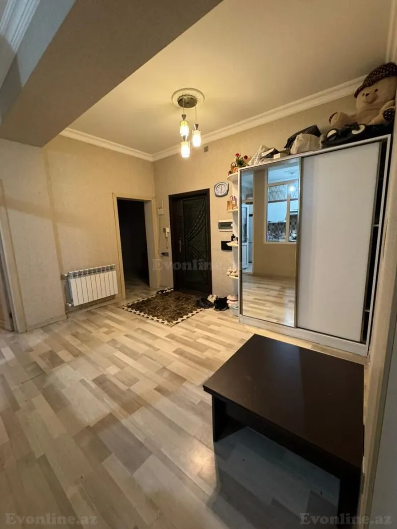 3 otaqlı Mənzil 105 m² Yeni Yasamal Satılır