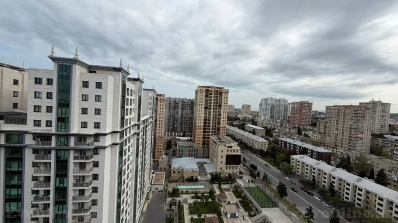 Satılır 3 otaqlı Mənzil Yeni tikili 128 m² Elmlər Akademiyası m. - şəkil 10