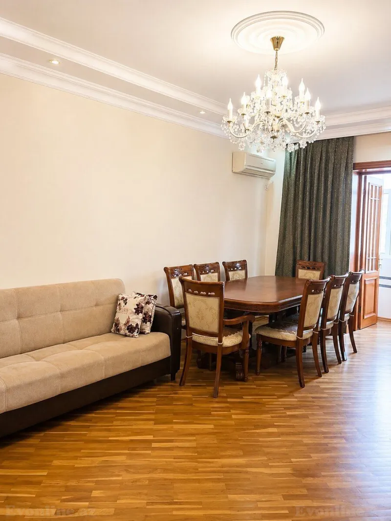 3 otaqlı Mənzil 100 m² Nizami m. Satılır