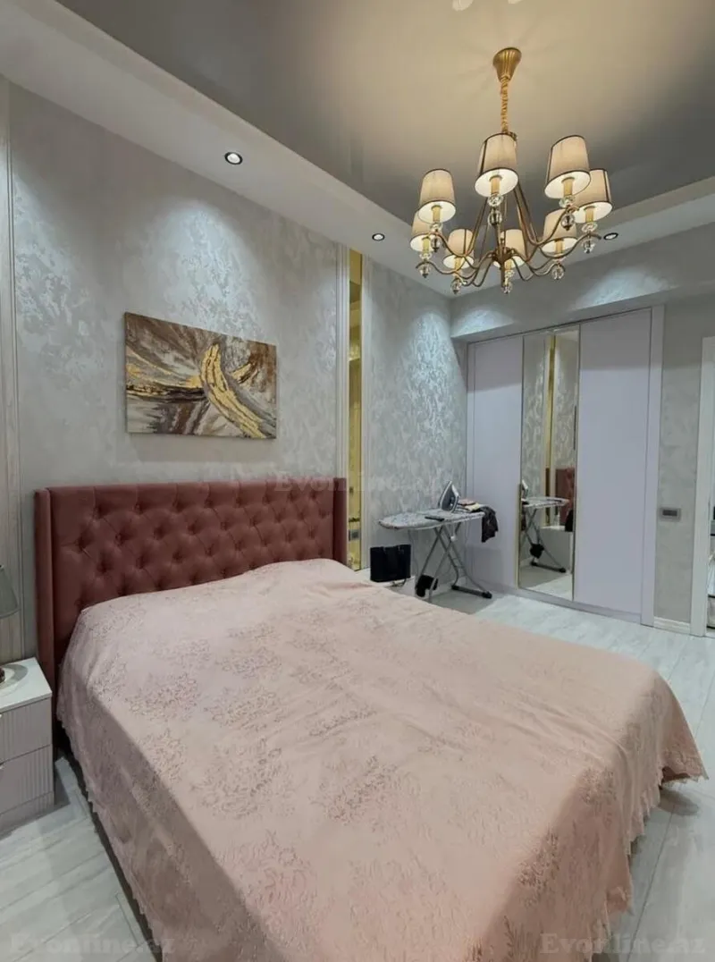 Satılır 2 otaqlı Mənzil Köhnə tikili 55 m² 4-cü mikrorayon - şəkil 4