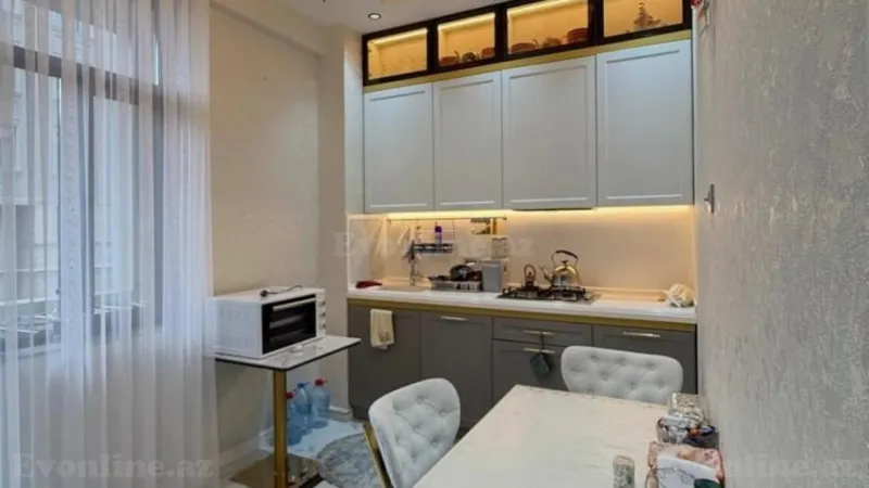 Satılır 2 otaqlı Mənzil Köhnə tikili 55 m² 4-cü mikrorayon - şəkil 5