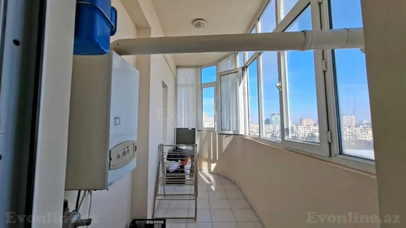 Satılır 2 otaqlı Mənzil Yeni tikili 90 m² Memar Əcəmi m. - şəkil 9