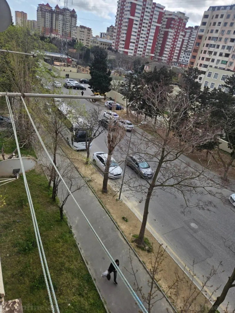 Satılır 2 otaqlı Mənzil Köhnə tikili 50 m² Qara Qarayev m. - şəkil 15