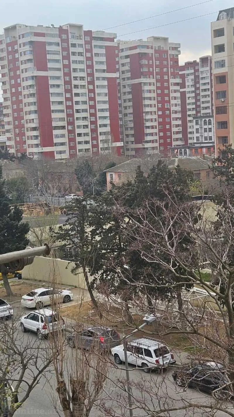 Satılır 2 otaqlı Mənzil Köhnə tikili 50 m² Qara Qarayev m. - şəkil 18