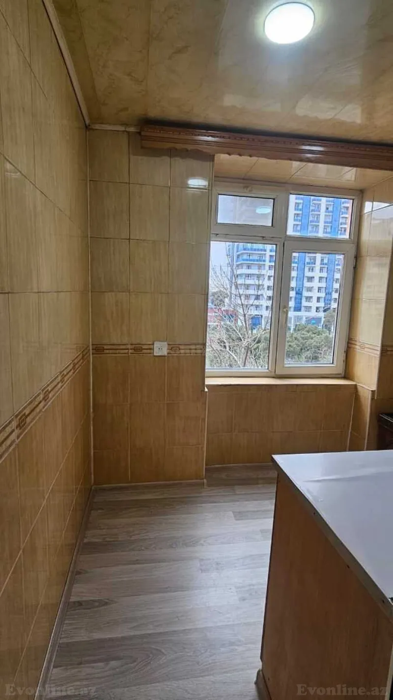 Satılır 2 otaqlı Mənzil Köhnə tikili 50 m² Qara Qarayev m. - şəkil 28