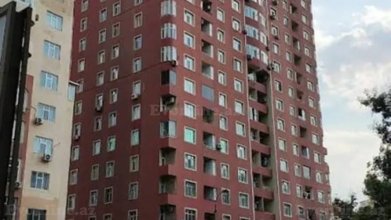 3 otaqlı Mənzil 100 m² 8-ci mikrorayon Kirayə verilir