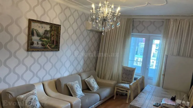 Satılır 4 otaqlı Mənzil Köhnə tikili 110 m² Yeni Yasamal - şəkil 4