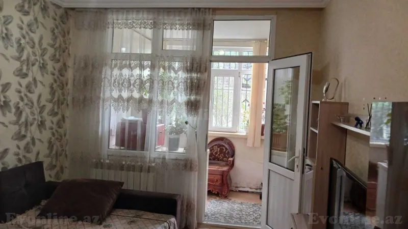 Satılır 5 otaqlı Mənzil Köhnə tikili 110 m² Sumqayıt