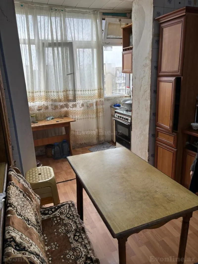 Satılır 3 otaqlı Mənzil Köhnə tikili 70 m² Həzi Aslanov - şəkil 7