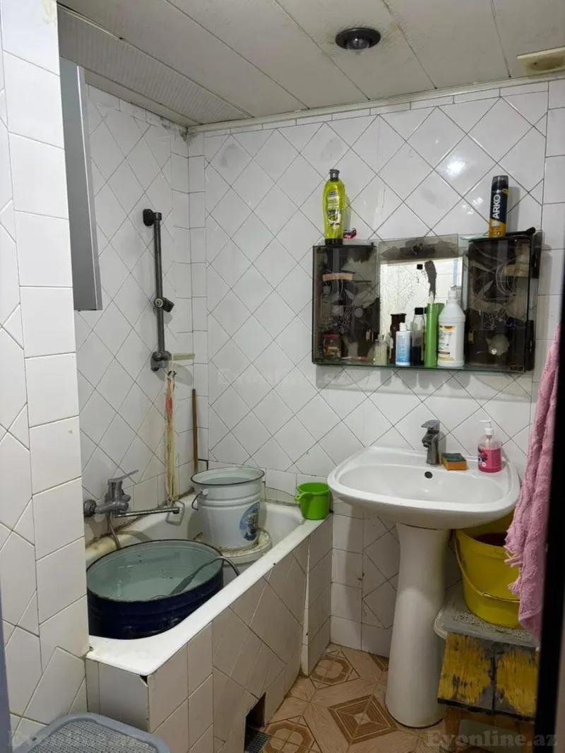 Satılır 3 otaqlı Mənzil Köhnə tikili 70 m² Həzi Aslanov - şəkil 14