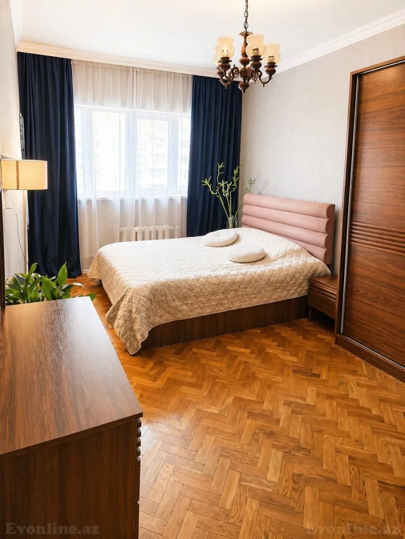 Satılır 4 otaqlı Mənzil Köhnə tikili 105 m² Memar Əcəmi m. - şəkil 3