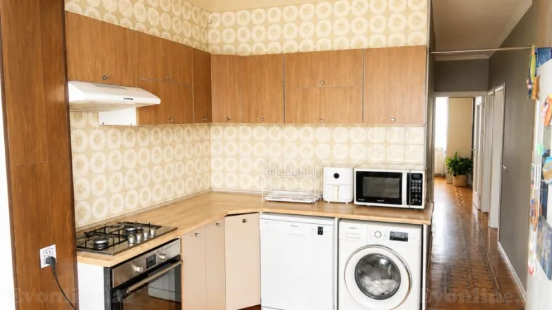 Satılır 4 otaqlı Mənzil Köhnə tikili 105 m² Memar Əcəmi m. - şəkil 5