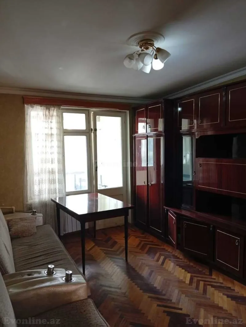 Kirayə verilir 3 otaqlı Mənzil Köhnə tikili 80 m² Yasamal - şəkil 3