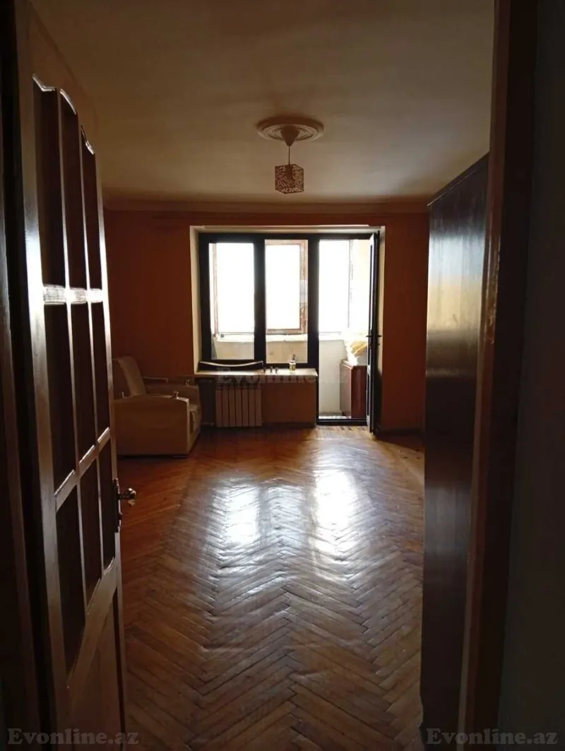 Kirayə verilir 3 otaqlı Mənzil Köhnə tikili 80 m² Yasamal - şəkil 4