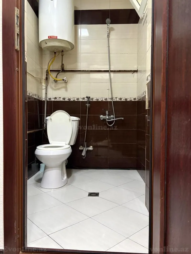 Satılır 2 otaqlı Mənzil Köhnə tikili 40 m² İnşaatçılar m. - şəkil 14