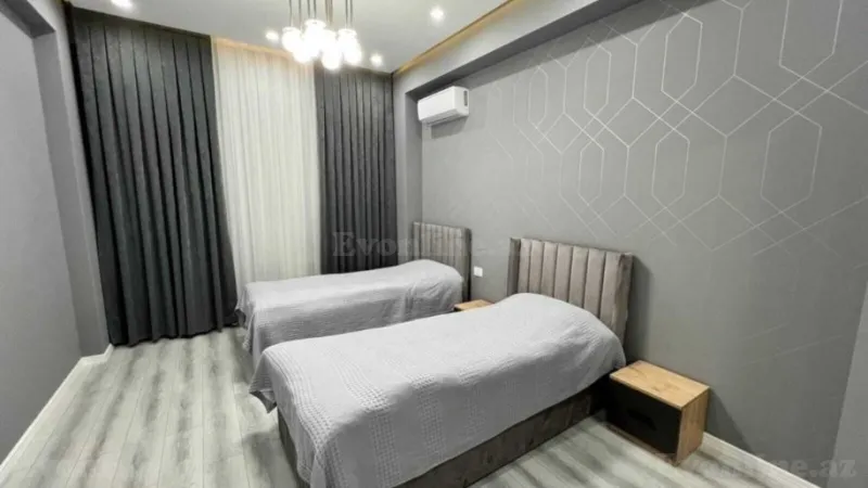 Kirayə verilir 3 otaqlı Mənzil Yeni tikili 150 m² 28 May m. - şəkil 13