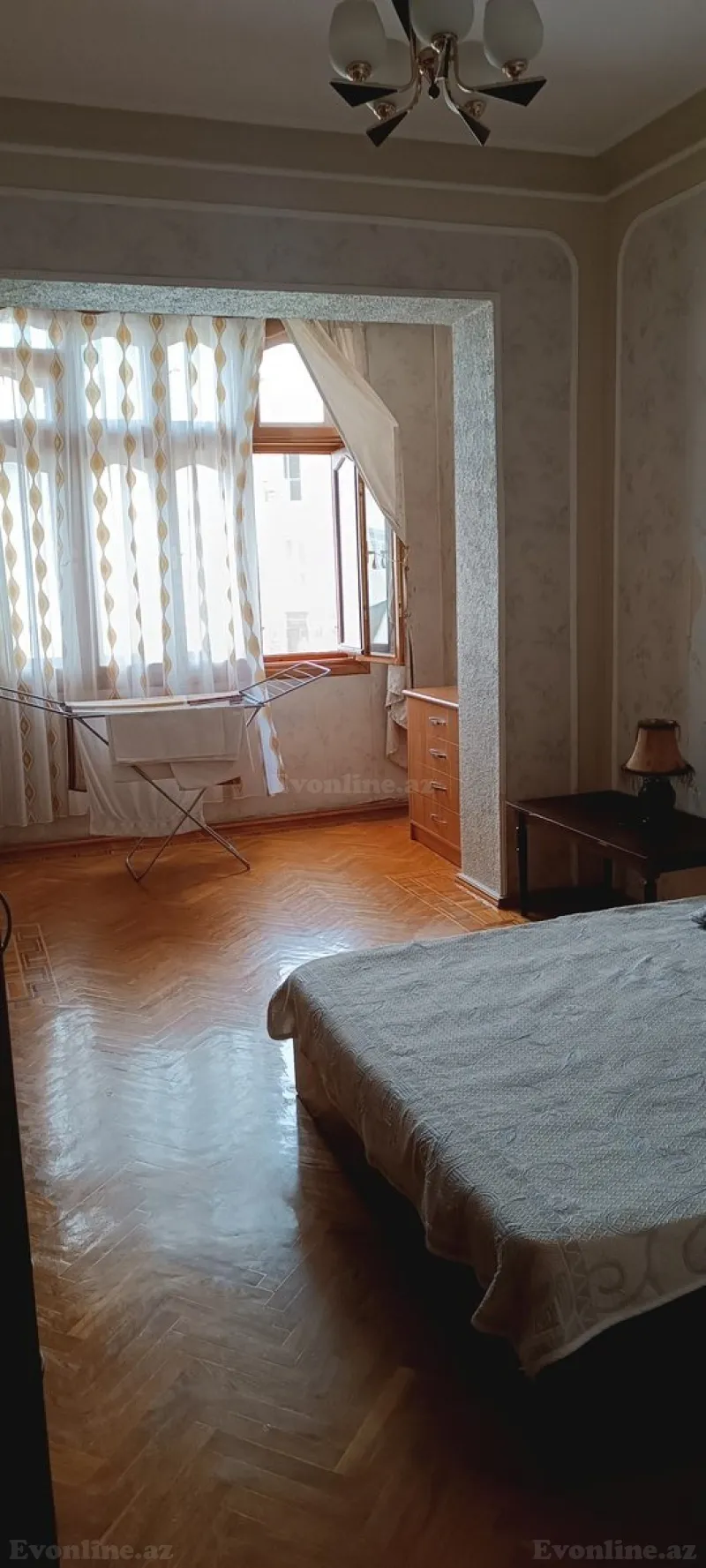 Kirayə verilir 2 otaqlı Mənzil Köhnə tikili 80 m² İçərişəhər m. - şəkil 2