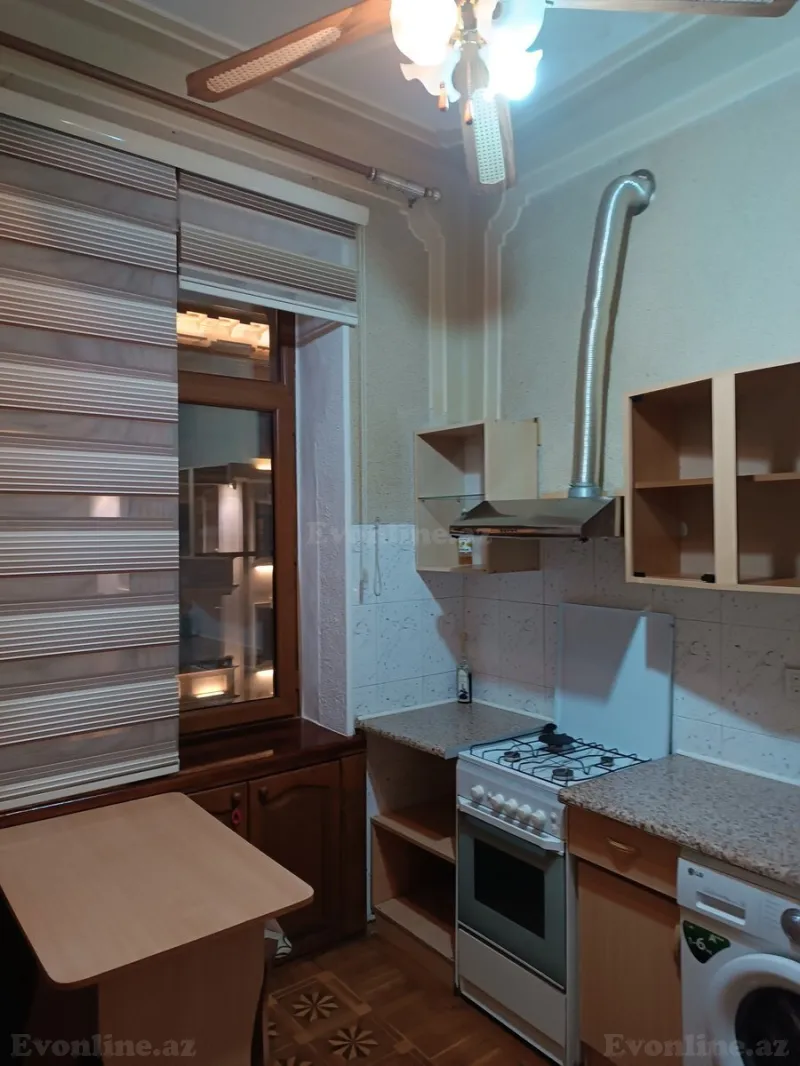 Kirayə verilir 2 otaqlı Mənzil Köhnə tikili 80 m² İçərişəhər m. - şəkil 10