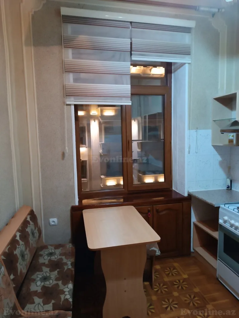 Kirayə verilir 2 otaqlı Mənzil Köhnə tikili 80 m² İçərişəhər m. - şəkil 11