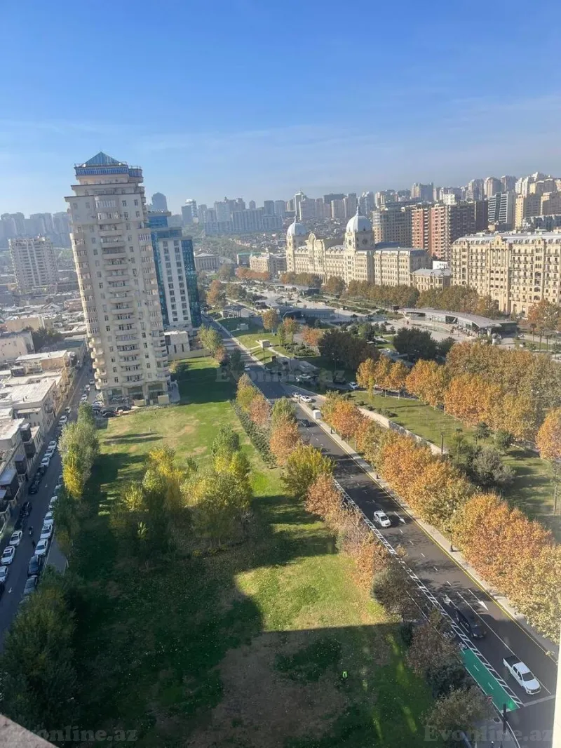 Satılır 4 otaqlı Mənzil Yeni tikili 246 m² Sahil m. - şəkil 2