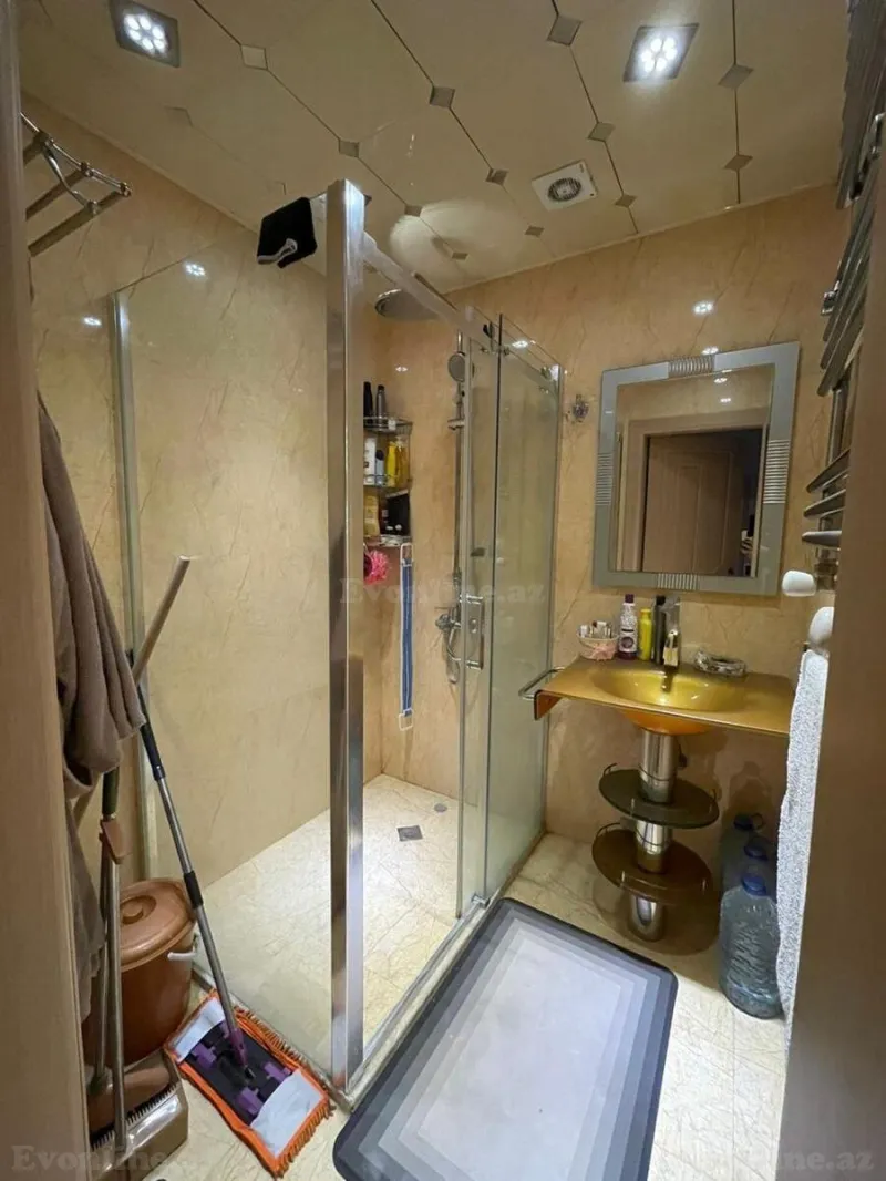 Satılır 3 otaqlı Mənzil Yeni tikili 137 m² Nərimanov r. - şəkil 6