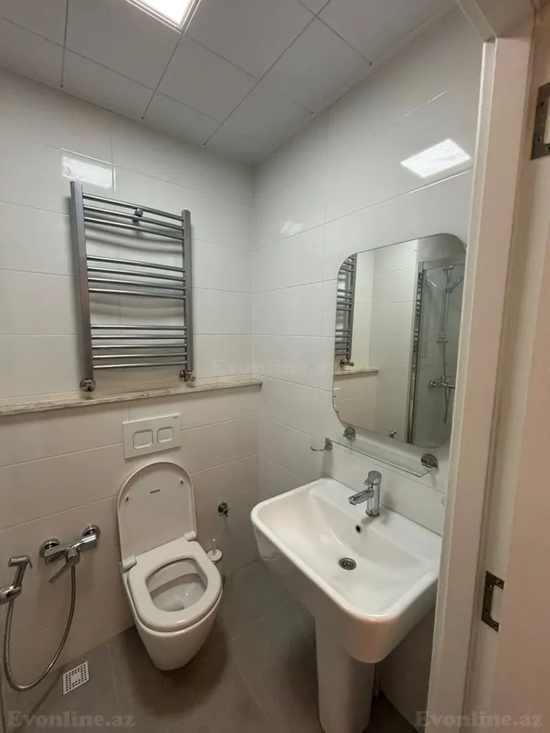 Kirayə verilir 2 otaqlı Mənzil Yeni tikili 50 m² Yasamal - şəkil 8