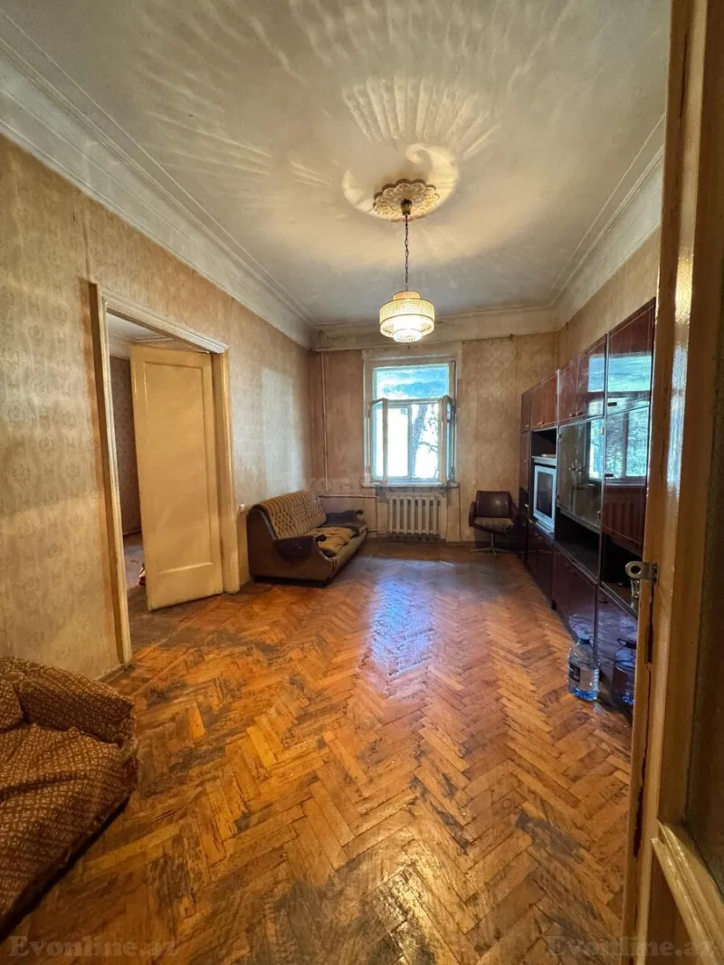 Satılır 3 otaqlı Mənzil Köhnə tikili 105 m² Nizami m. - şəkil 6