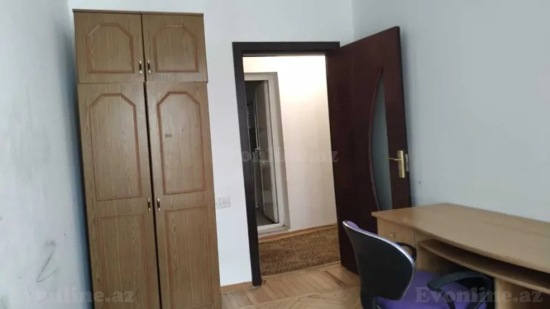 Kirayə verilir 3 otaqlı Mənzil Köhnə tikili 75 m² Nizami m. - şəkil 7