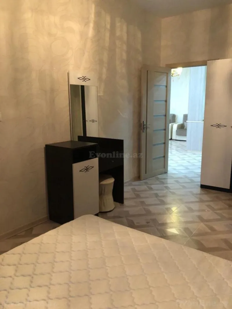 Kirayə verilir 2 otaqlı Mənzil Yeni tikili 90 m² Memar Əcəmi m. - şəkil 8