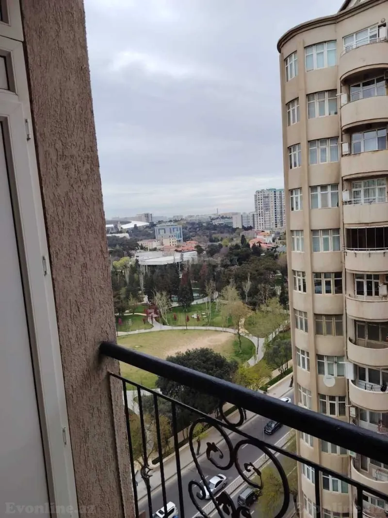 Kirayə verilir 2 otaqlı Mənzil Yeni tikili 80 m² 28 May m. - şəkil 2