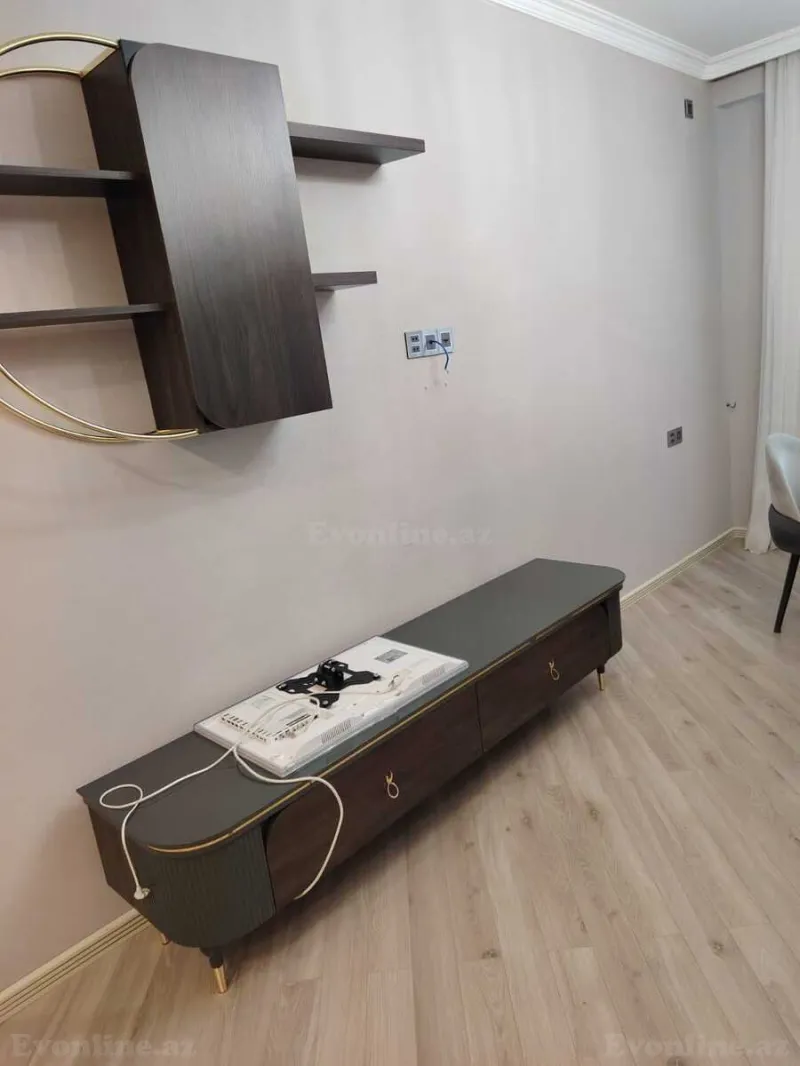 Kirayə verilir 2 otaqlı Mənzil Yeni tikili 80 m² 28 May m. - şəkil 8