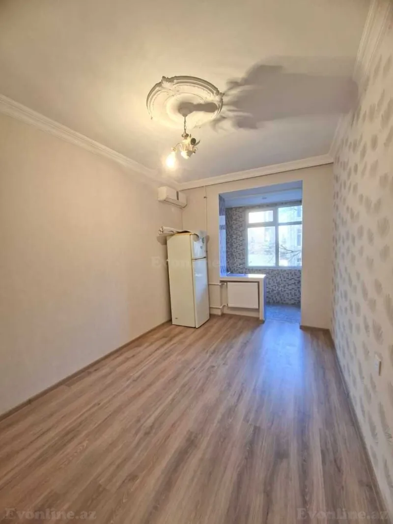 Satılır 2 otaqlı Mənzil Köhnə tikili 40 m² Nəriman Nərimanov m. - şəkil 3