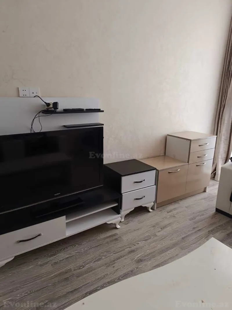 Kirayə verilir 2 otaqlı Mənzil Yeni tikili 85 m² Nəsimi r. - şəkil 6