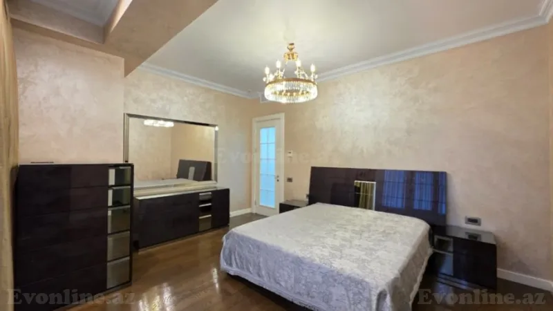 Kirayə verilir 3 otaqlı Mənzil Yeni tikili 160 m² Nərimanov r. - şəkil 11