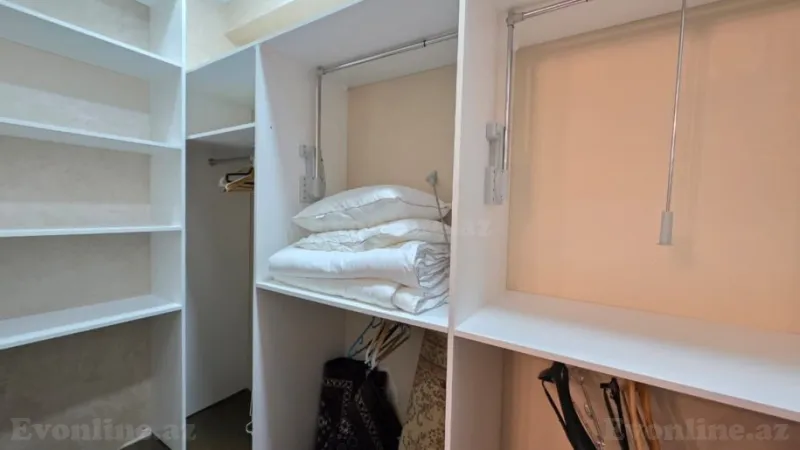 Kirayə verilir 3 otaqlı Mənzil Yeni tikili 160 m² Nərimanov r. - şəkil 14