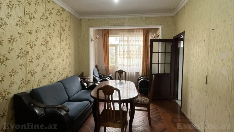3 otaqlı Mənzil 75 m² 5-ci mikrorayon Kirayə verilir