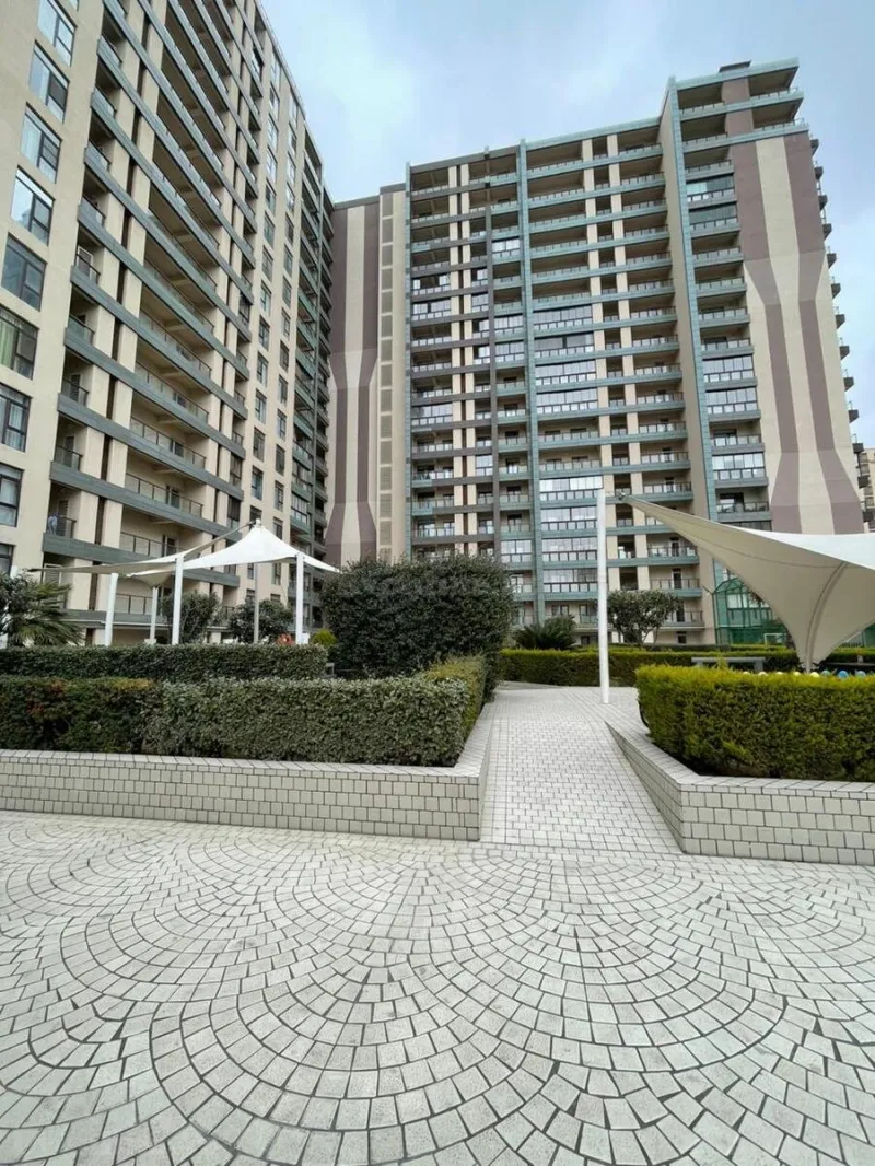 3 otaqlı Mənzil 185 m² Yasamal Satılır