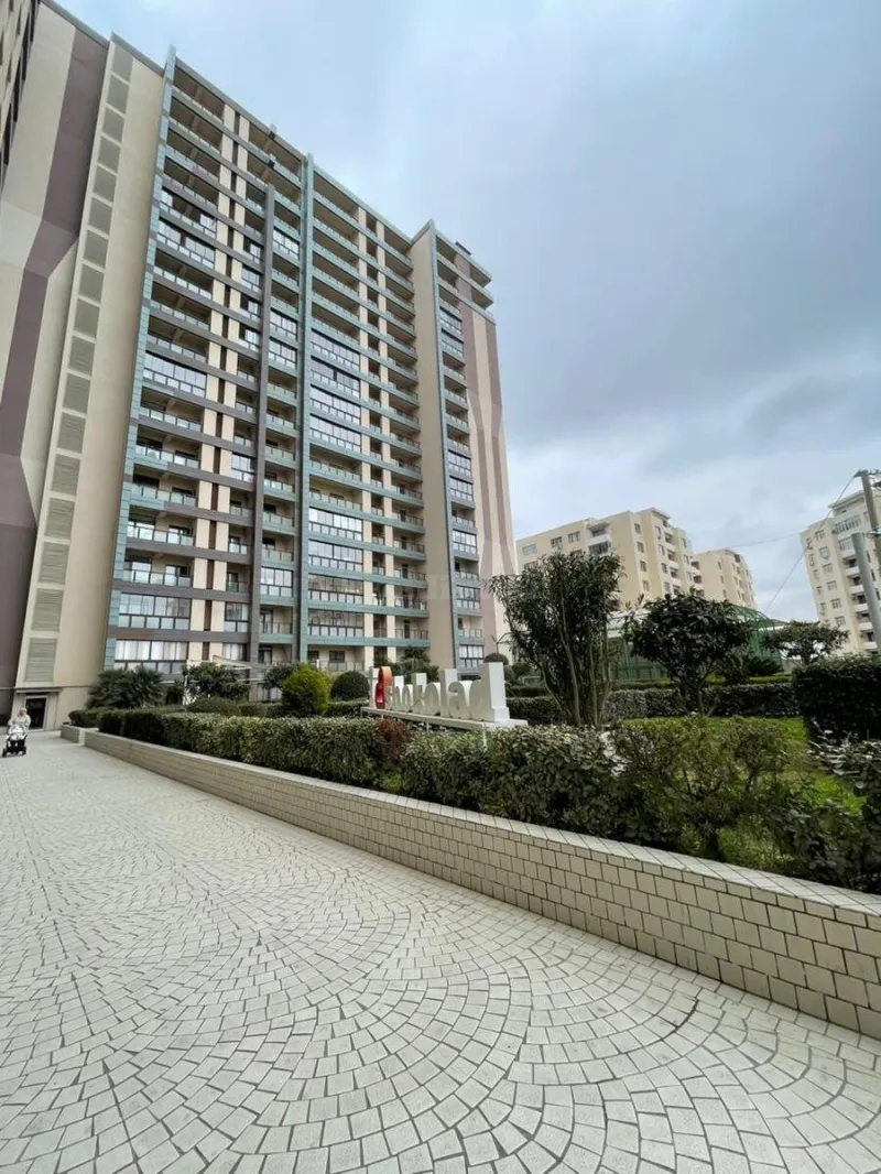 Satılır 3 otaqlı Mənzil Yeni tikili 185 m² Yasamal - şəkil 2