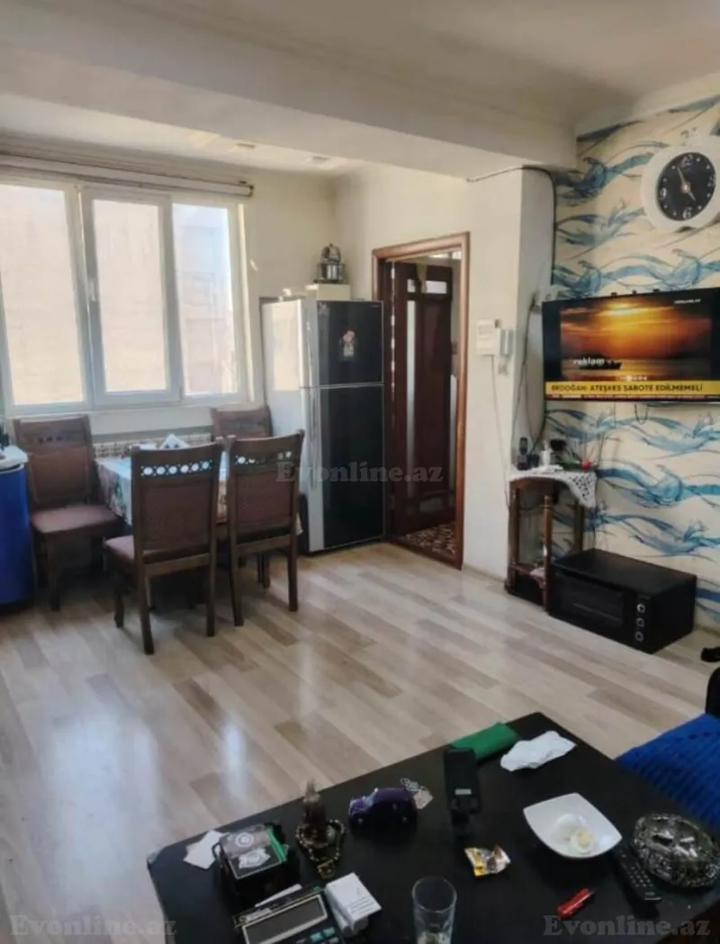 Satılır 4 otaqlı Mənzil Köhnə tikili 120 m² İnşaatçılar m. - şəkil 4