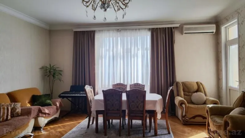3 otaqlı Mənzil 130 m² 5-ci mikrorayon Kirayə verilir