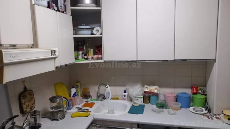Satılır 2 otaqlı Mənzil Köhnə tikili 55 m² Nərimanov r. - şəkil 6